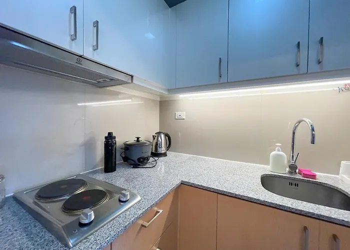 Spacious 1br Near Airport Across Okada, Solaire