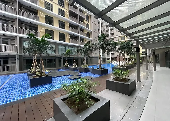 Spacious 1br Near Airport Across Okada, Solaire Apartamento *