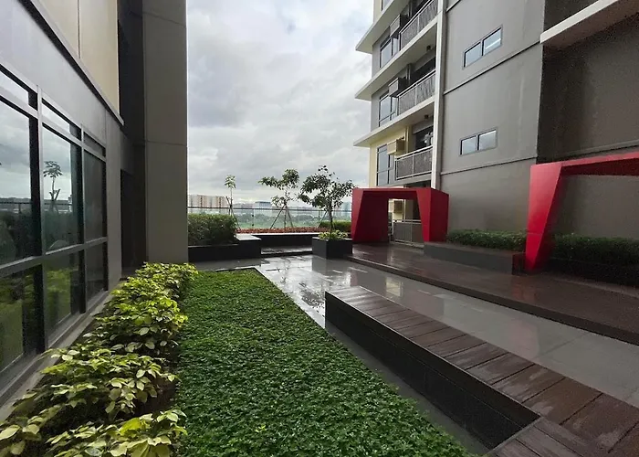Apartamento Spacious 1br Near Airport Across Okada, Solaire