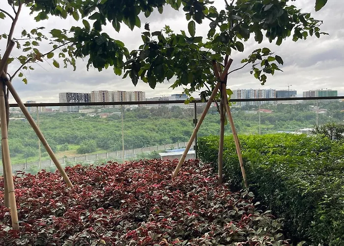 Spacious 1br Near Airport Across Okada, Solaire *